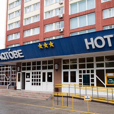 Aktobe Hotel Buitenkant foto